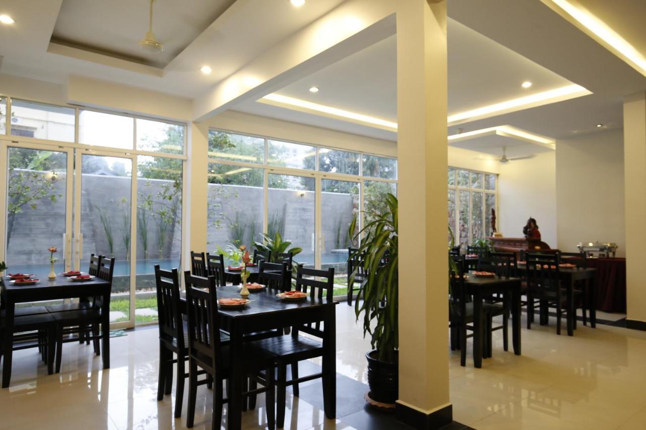 Holy Angkor Hotel Siem Reap Exterior foto