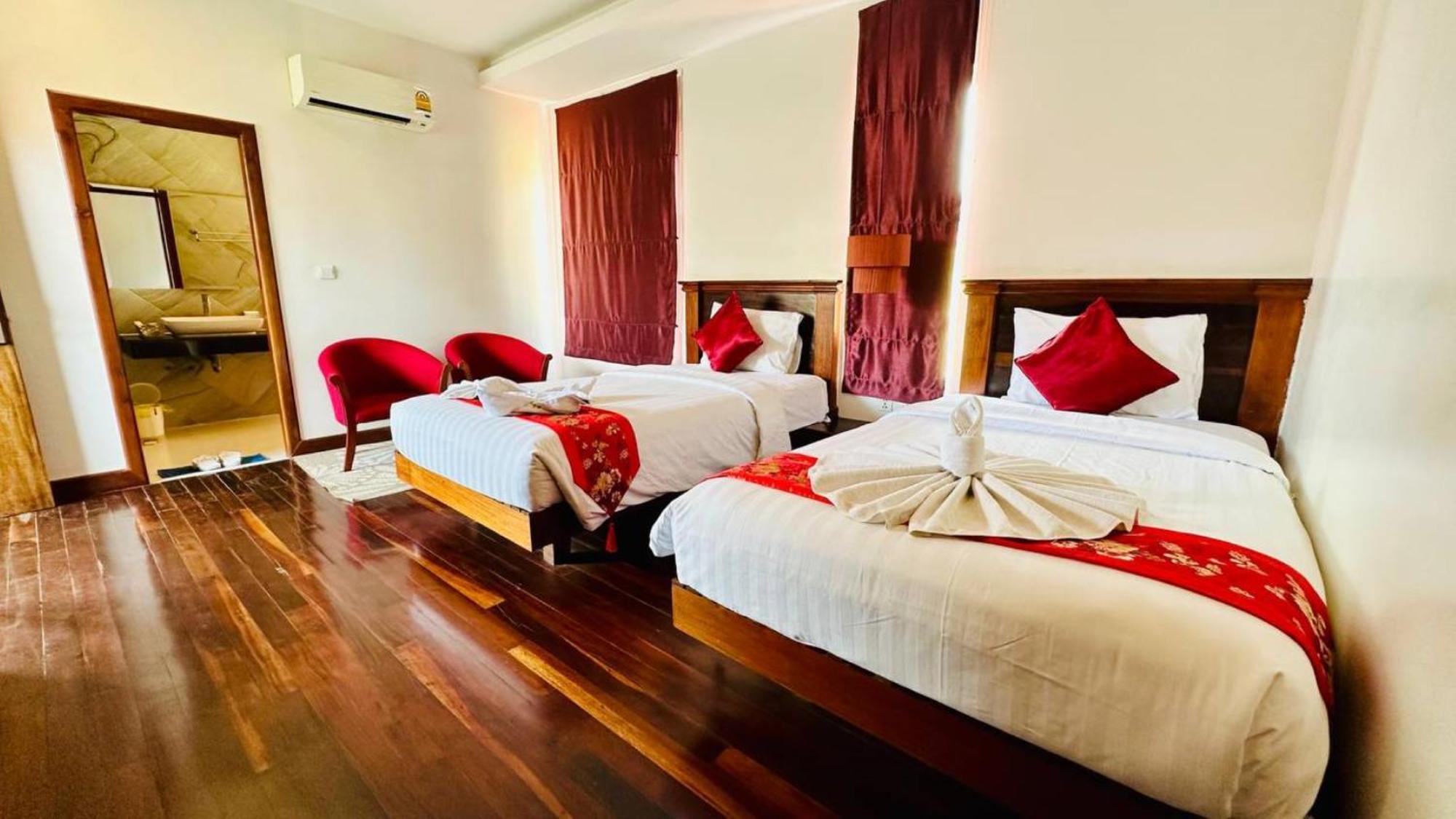 Holy Angkor Hotel Siem Reap Exterior foto