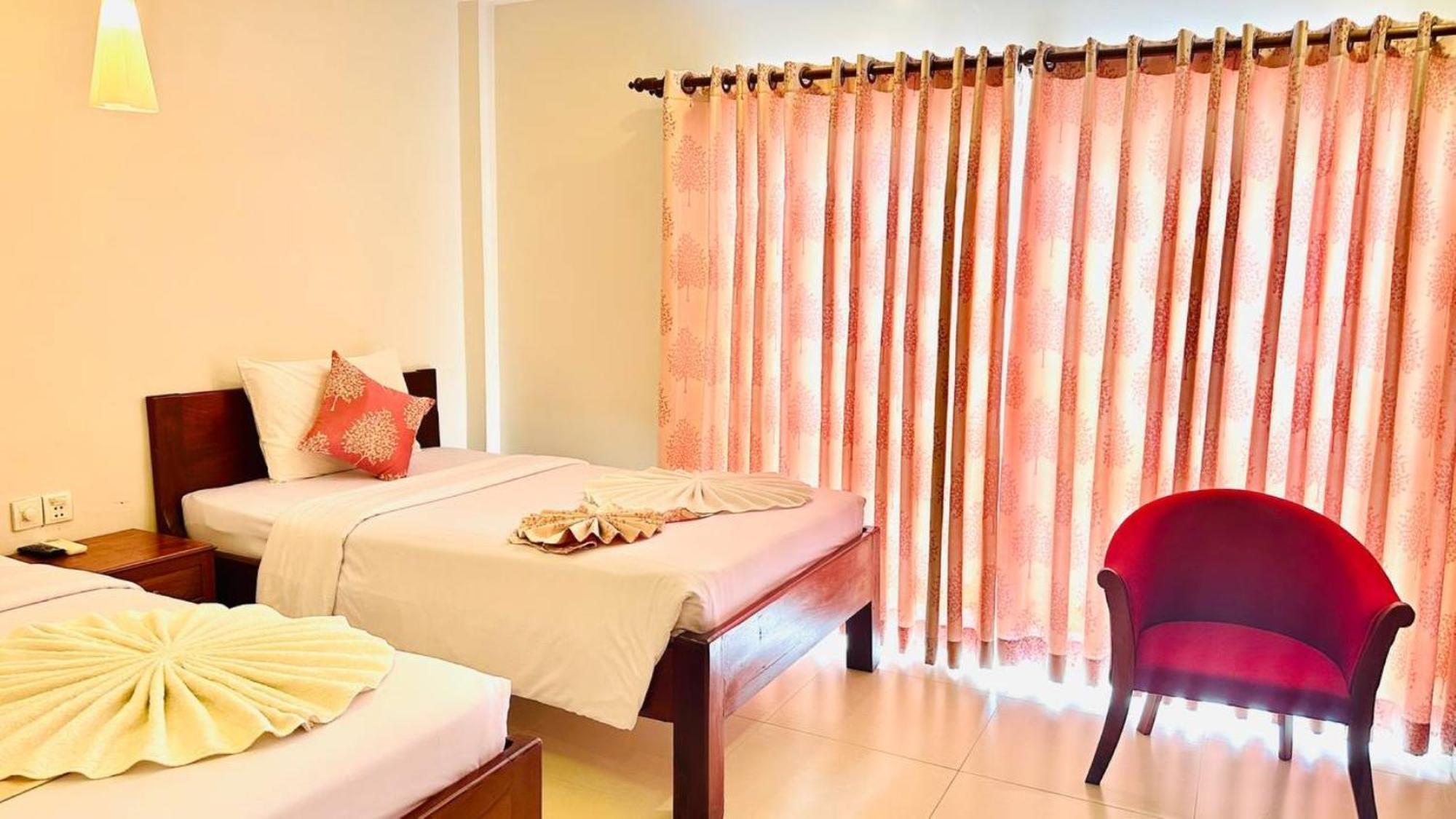 Holy Angkor Hotel Siem Reap Exterior foto