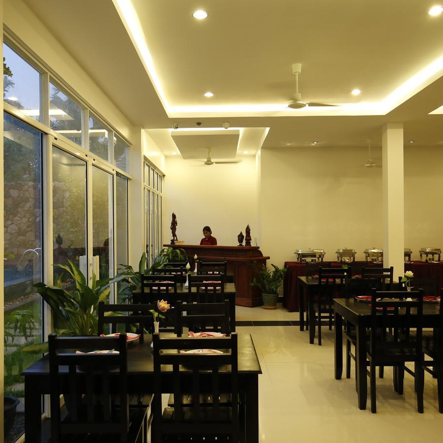 Holy Angkor Hotel Siem Reap Exterior foto